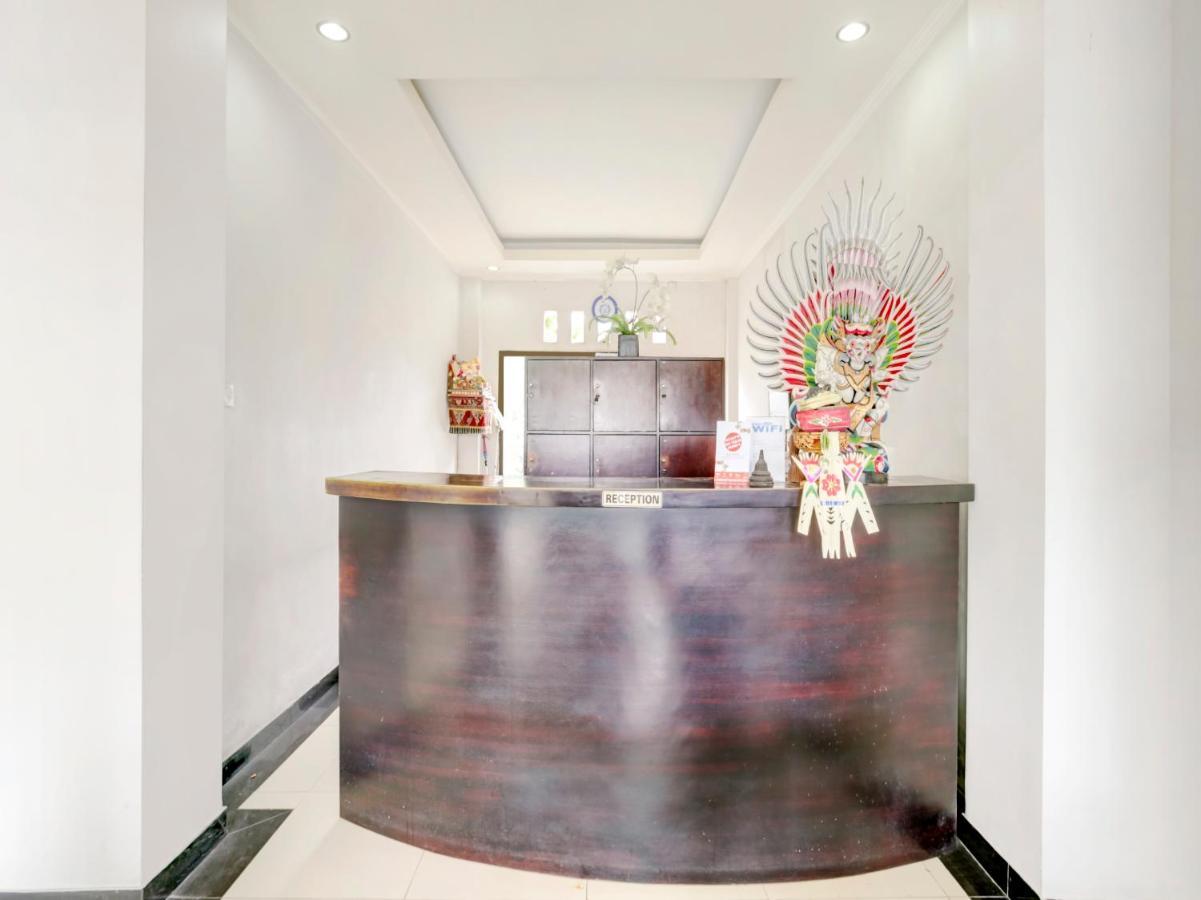 Hotel Warta Dua 丹帕沙 外观 照片