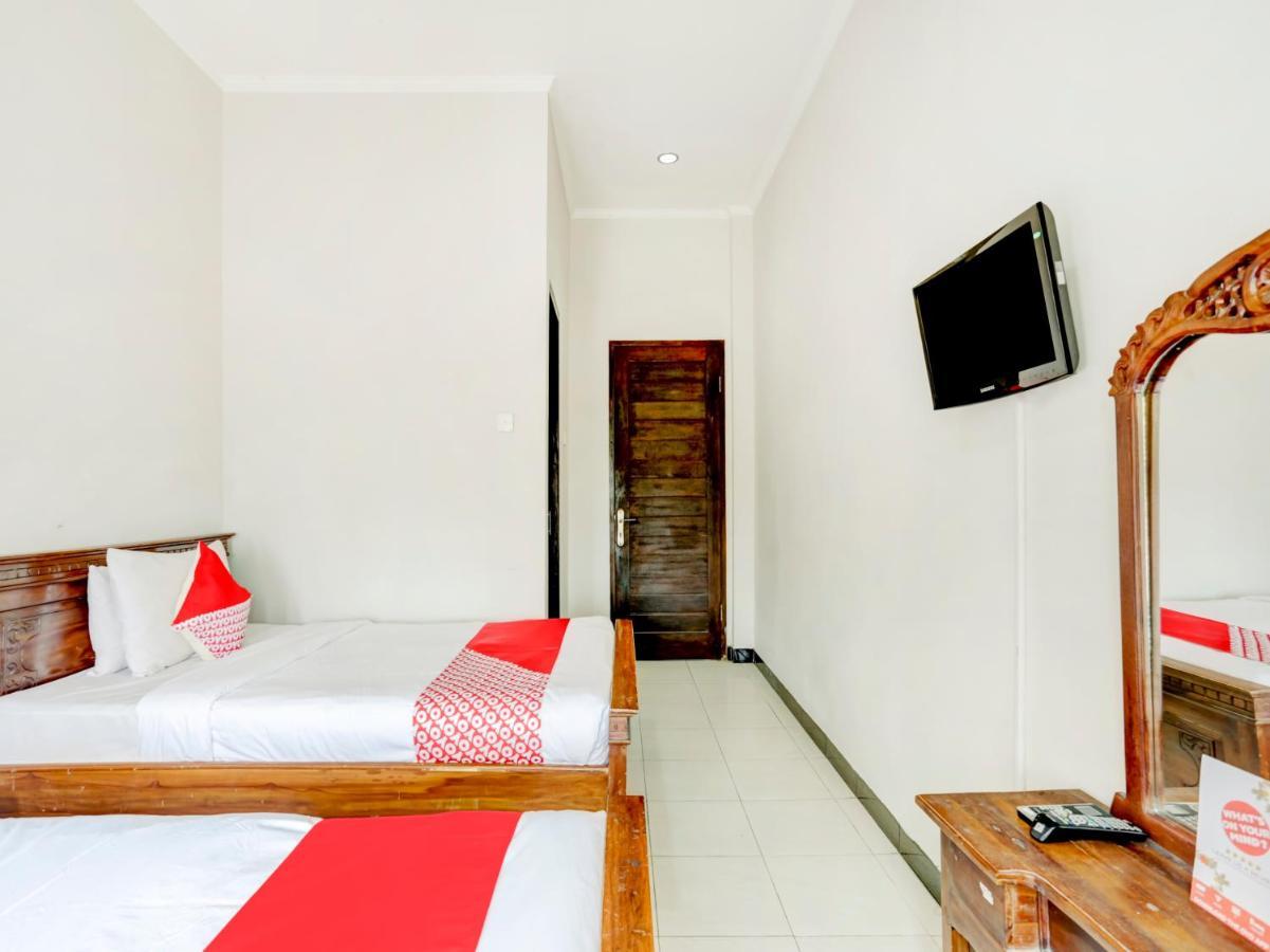 Hotel Warta Dua 丹帕沙 外观 照片