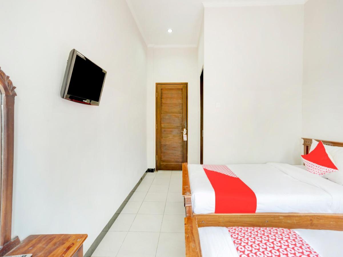 Hotel Warta Dua 丹帕沙 外观 照片