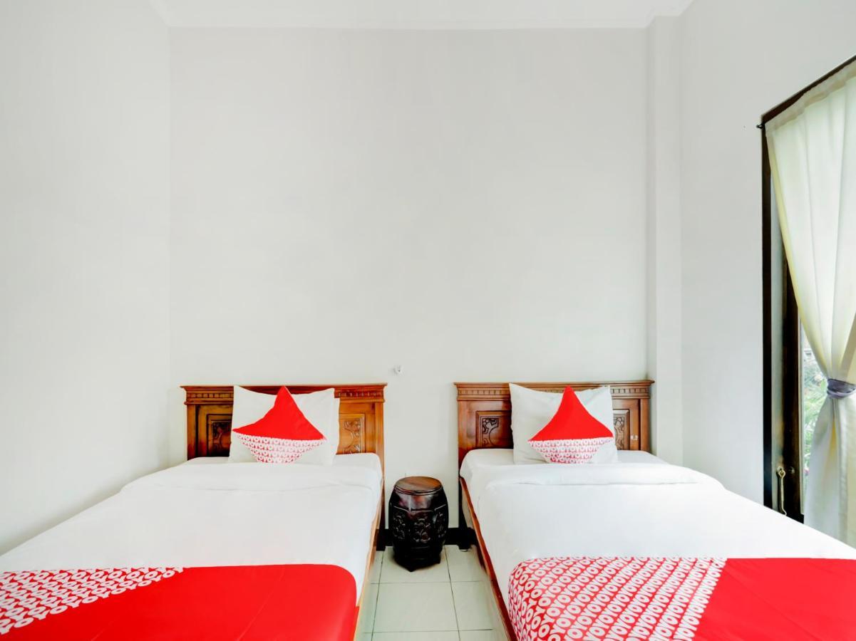 Hotel Warta Dua 丹帕沙 外观 照片