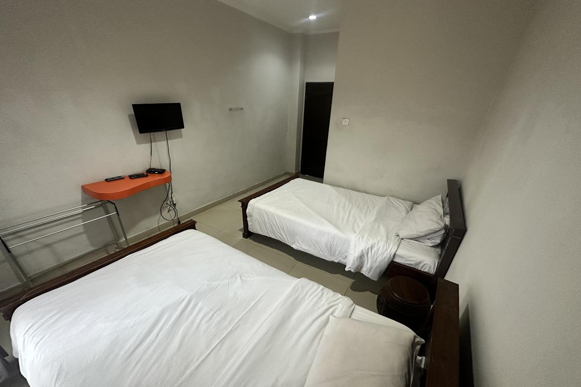 Hotel Warta Dua 丹帕沙 外观 照片